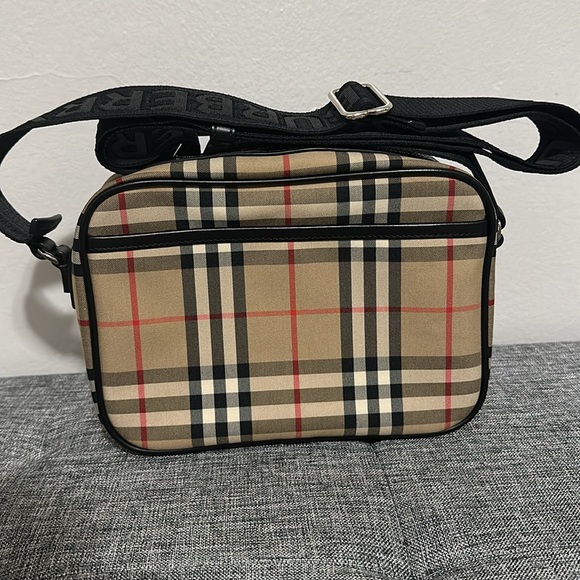 Burberry 🧡🖤Canvas Check Paddy Messenger - Picture 6 of 17